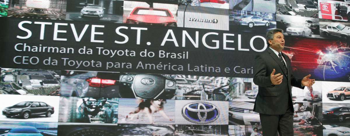 Toyota muda comando na América Latina