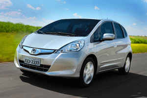 Honda Fit linha 2014 chega às concessionárias